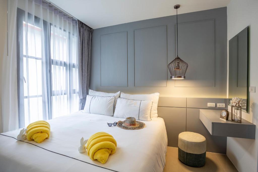 Accommodation bedroom